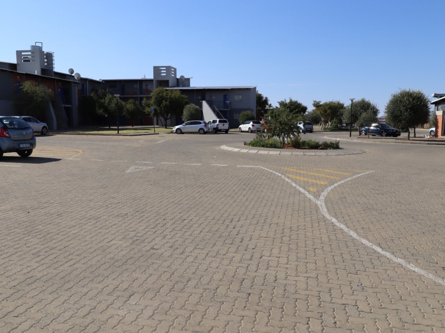 2 Bedroom Property for Sale in Raceway Free State